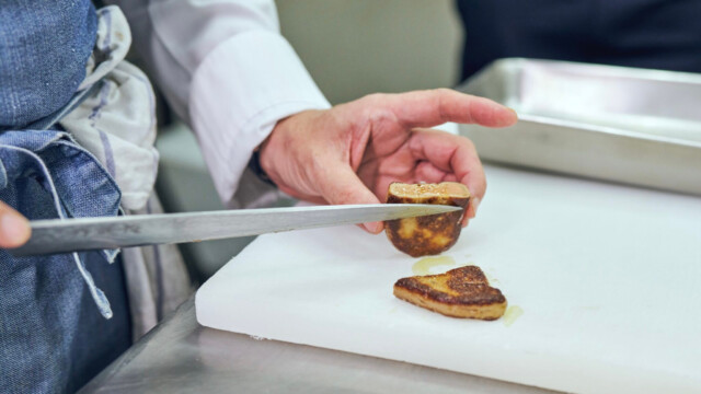 🇫🇷x🇸🇬PARIMAがシンガポールにおける培養アヒル肉の販売認可を取得

-------------------------
昨年の培養鶏肉に続いて、2つの動物種について規制当局の認可を得た世界初の培養肉企業となりました🎉👏

このほかにも、欧州、アジア、北米で複数の認可申請を並行して行っている最中。

まずは高級ガストロノミー市場🍽️から展開を始め、その後ターゲットを絞った小売り展開を計画しています。

🔗記事本文は、プロフィールのリンクから

#細胞農業 #代替プロテイン #代替タンパク質 #フードテック #細胞性食品 #培養肉 #培養肉開発 #培養肉の規制 #培養肉の安全性 #培養肉企業 #細胞培養