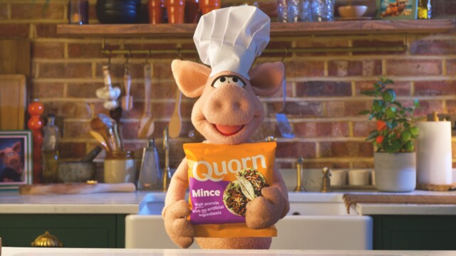 🇬🇧「Quorn」を展開するMarlow Foodsが2024年の決算を報告、売上高9％減も外食セクターでの成功により損失は半減

-------------------------
代替肉業界が直面している状況を受け売上減となりましたが、今年に入って減少幅は縮小。

親会社からの資本注入💰もあって、上半期の利益はプラスに転じています。

間もなく#マイコプロテイン 製品🍄‍🟫の大規模なキャンペーンを展開予定で、数百万の消費者へリーチして新規顧客の獲得を図ります。

🔗記事本文は、プロフィールのリンクから

#代替プロテイン #代替タンパク質 #フードテック #代替肉 #菌糸 #菌糸体 #ヴィーガンフード #ヴィーガン食品 #バイオマス発酵 #微生物発酵 #クオーン