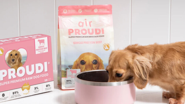 🇦🇺藻類を手掛けるGenesis Groupがペット用栄養食品ブランド「Proudi」を買収、オーストラリア全土のスーパーで展開へ

-------------------------
9種類の必須アミノ酸すべてをバランスよく含んでいるクロレラは、代替プロテイン業界で注目を集めるようになってきました👀

今回の統合では、Proudiが扱う消費者向け製品の各カテゴリーへ、順次クロレラを原料として導入する計画。

オーストラリアの大手スーパーColesと全国的な販売契約を締結したことで、間もなく販売が始まる見込みです🐕🐈

🔗記事本文は、プロフィールのリンクから

#代替プロテイン #代替タンパク質 #フードテック #クロレラ #ペットの栄養 #藻類 #微細藻類