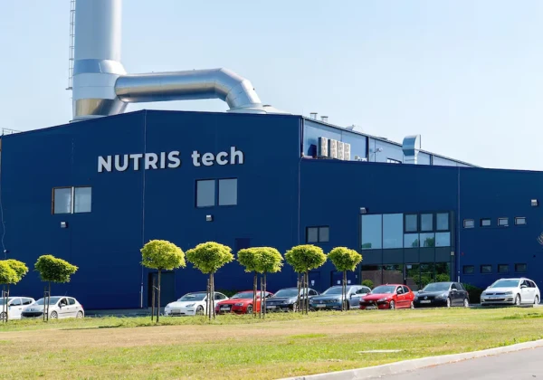 Nutrisの工場外観