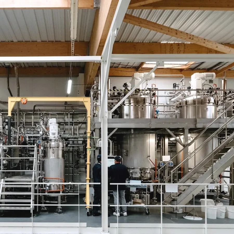 Standing Ovationの工場