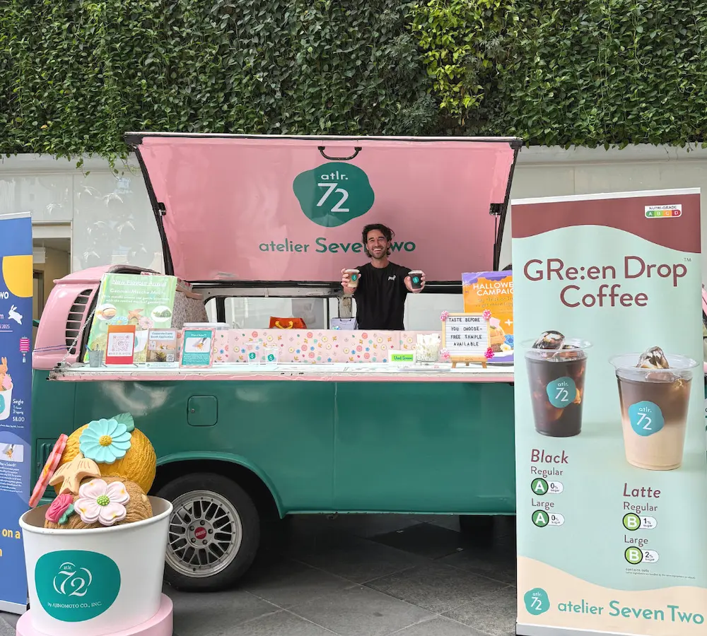 フードトラックでの販売の様子