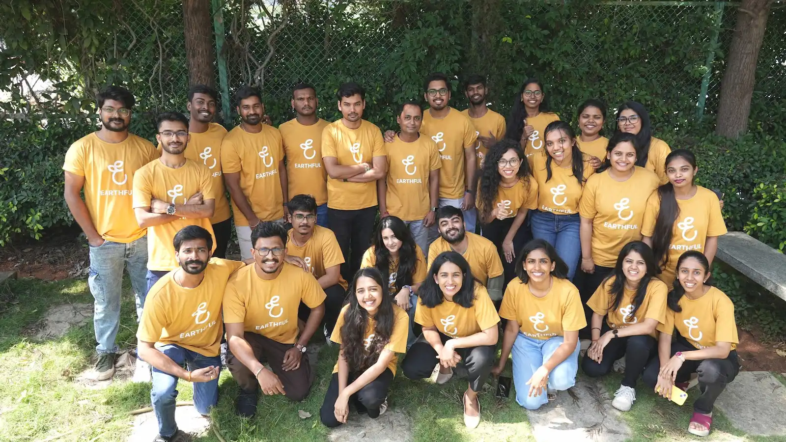 Earthfulのメンバー