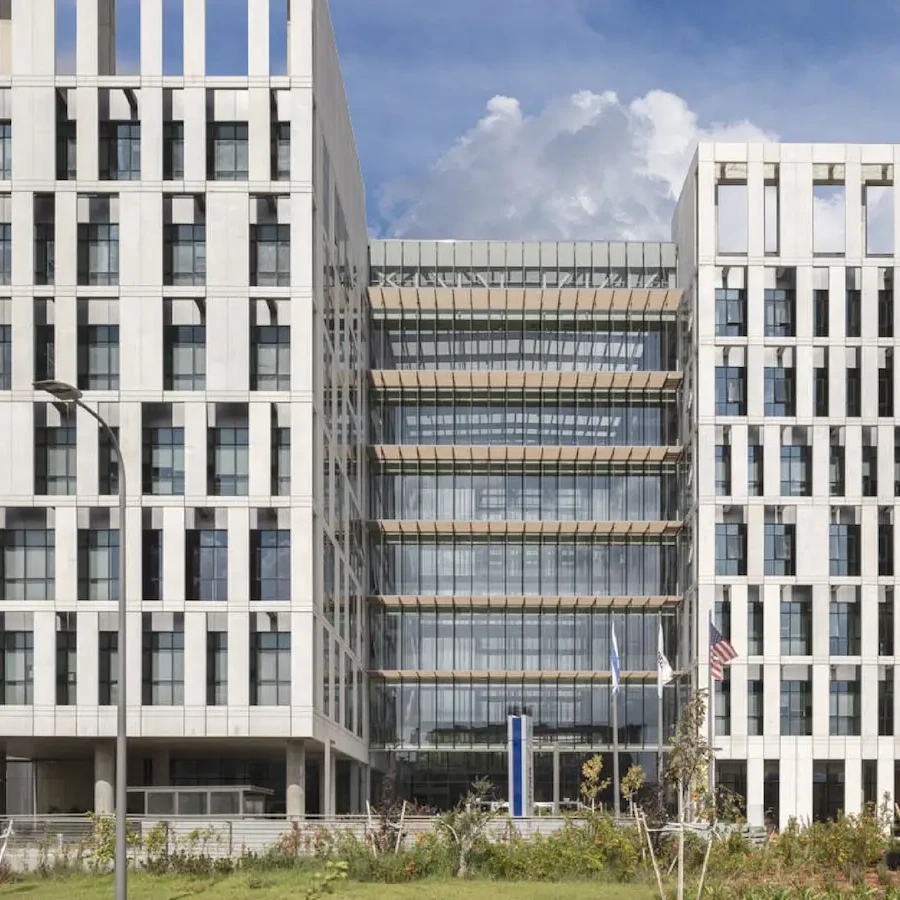 Aleph Farmsの本社施設