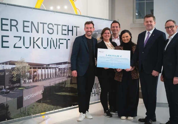 MicroHarvestのメンバー