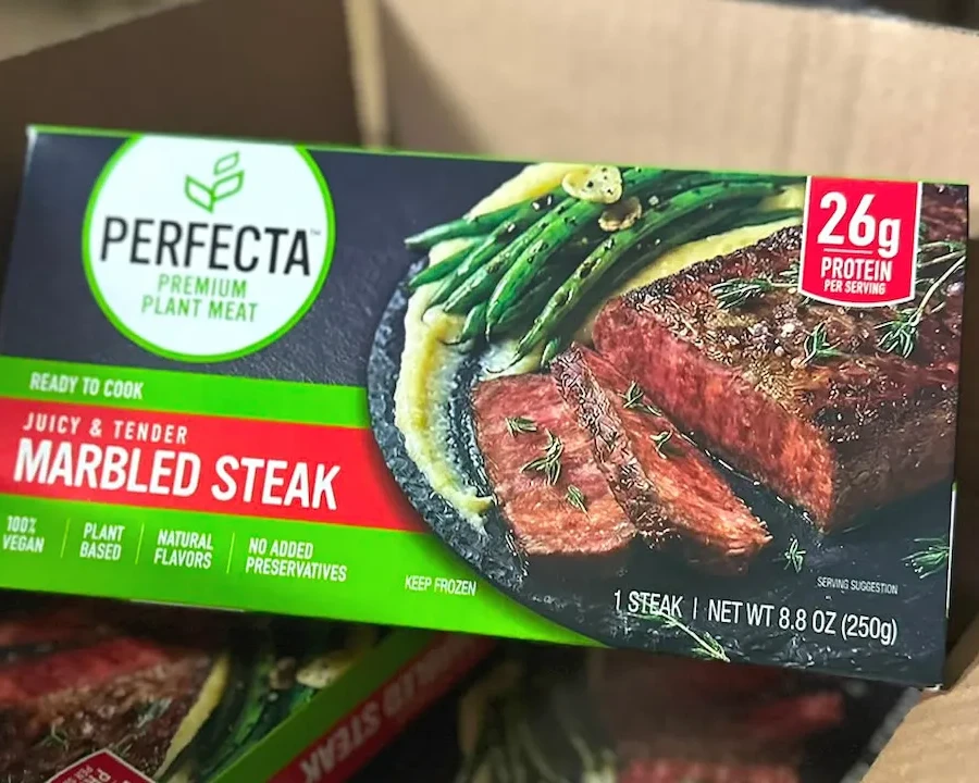 「Perfecta」のパッケージ