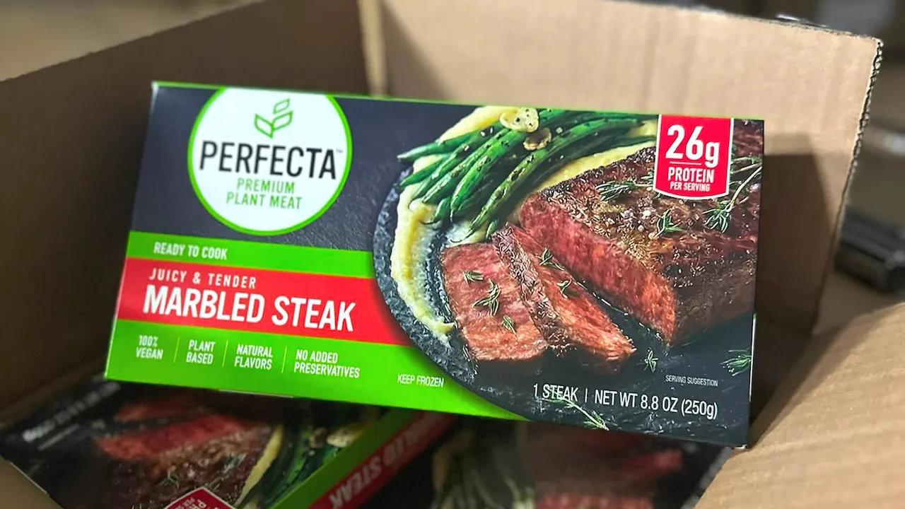 「Perfecta」のパッケージ